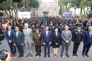EDUARDO RIVERA PEREZ TOMA PROTESTA A 108 NUEVOS POLICIAS MUNICIPALES 2
