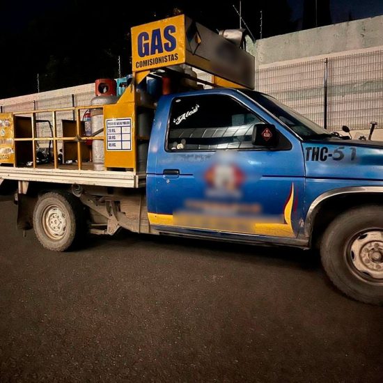 Vehiculo gas policia estatal huachigas detenido puebla