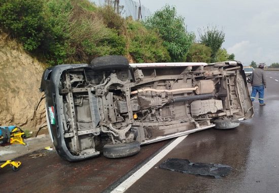 accidente combi pista