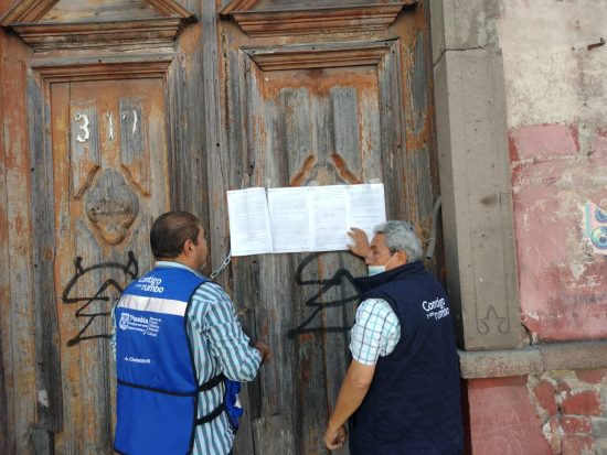 Personal del Ayuntamiento de Puebla invita a propietarios a recibir asesorías en la materia y den mantenimiento a sus edificios