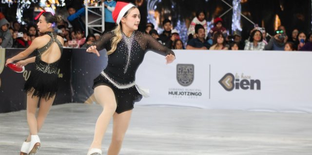 danza sobre hielo pista huejotzingo navidad 24