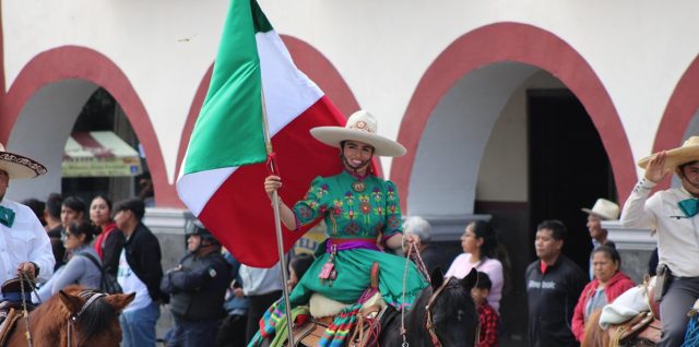 desfile dia revolucion mexicana en huejotzingo