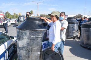 entrega tinacos texmelucan familias