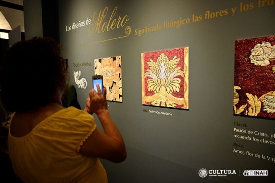 falso prohibir celulares en museos