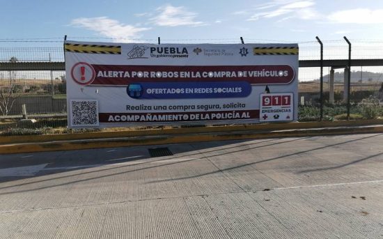 Han colocado lonas de prevención sobre el posible fraude si llegan compradores de otros lugares del estado de Puebla o del país, a comprar un vehículo a San Martín Texmelucan