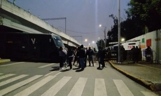 manifestantes del poder judicial en san lazaro